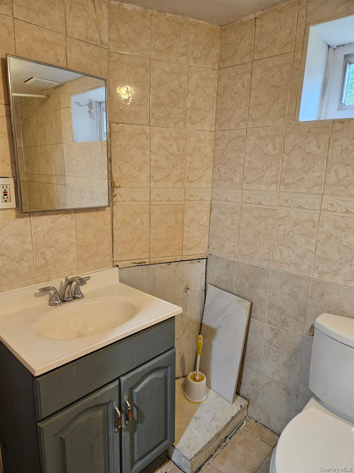 19 W 11 Street – For Rent photo 4