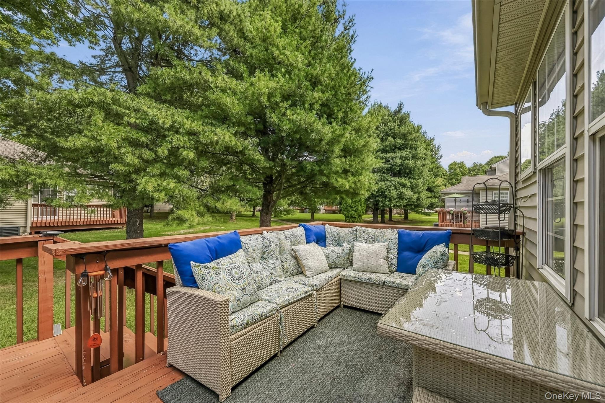 246 Crestwood Court – For Sale photo 3