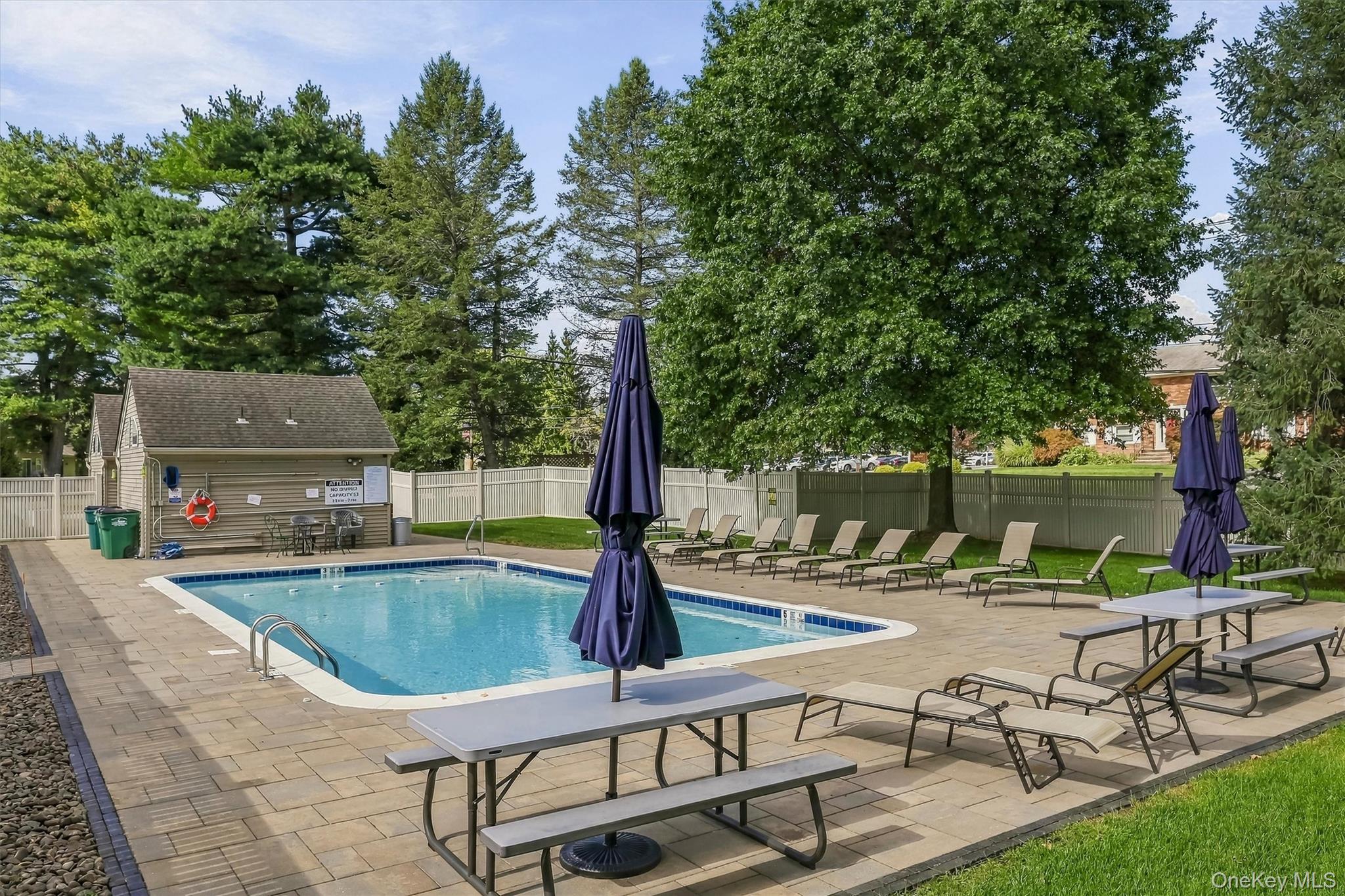 246 Crestwood Court – For Sale photo 20