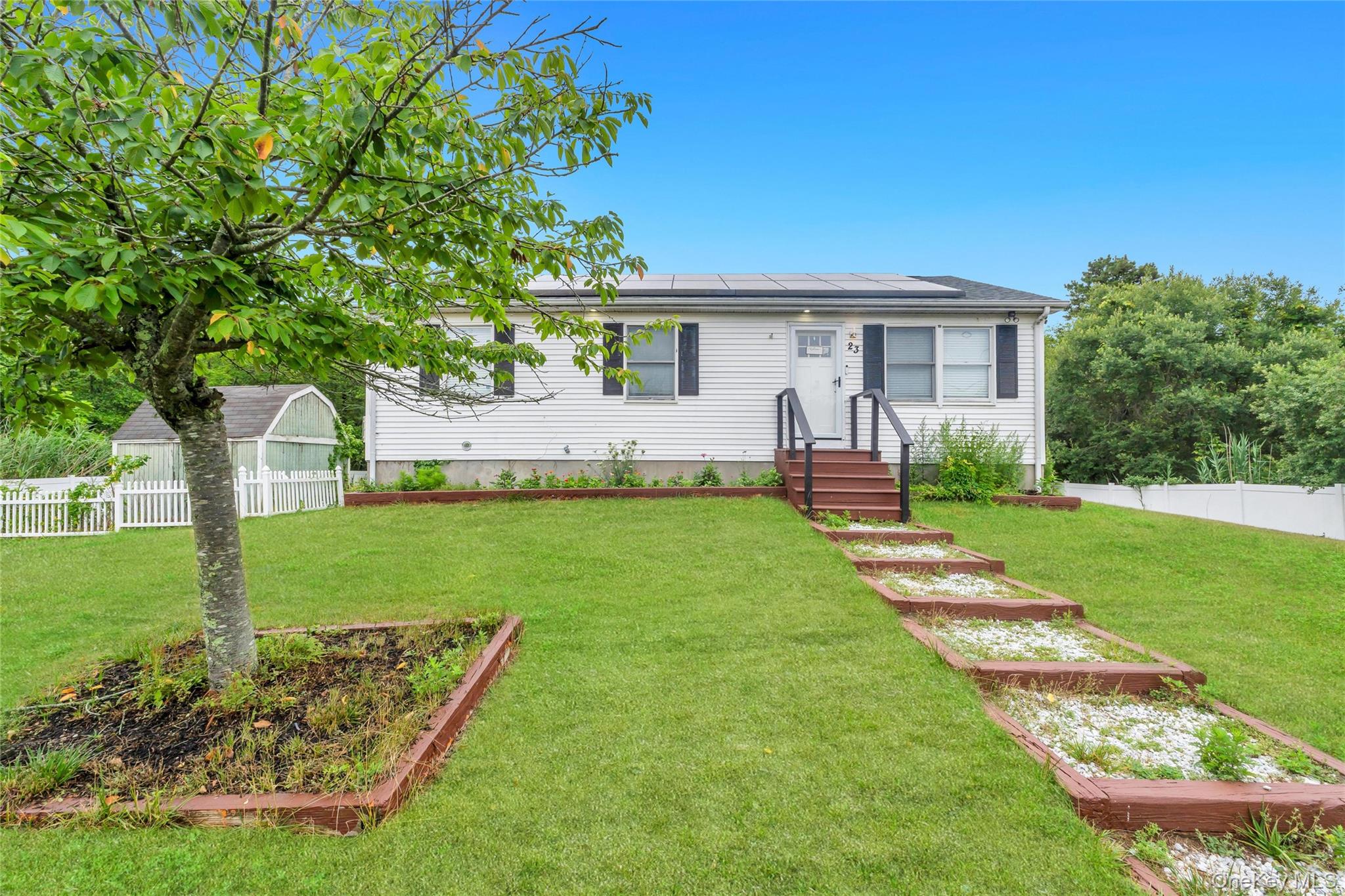 23 Hemlock Drive – For Sale photo 5