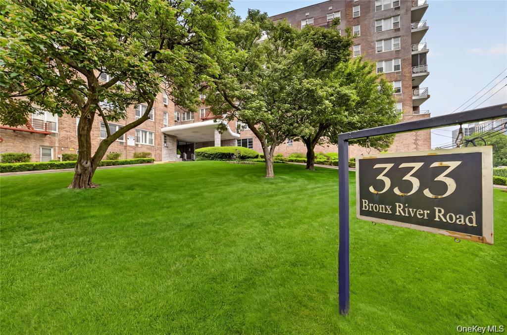 333 Bronx River Road, Unit 504