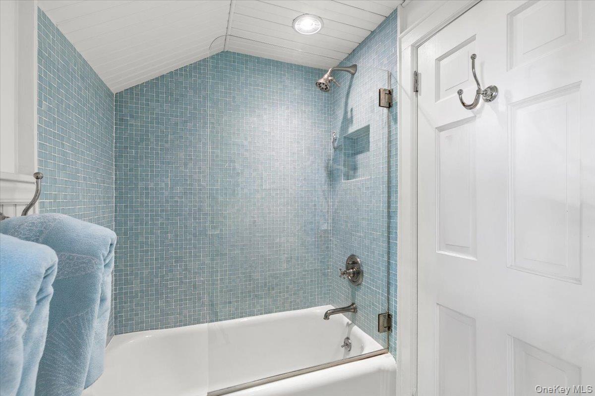 128 RALPH Avenue – For Sale photo 23
