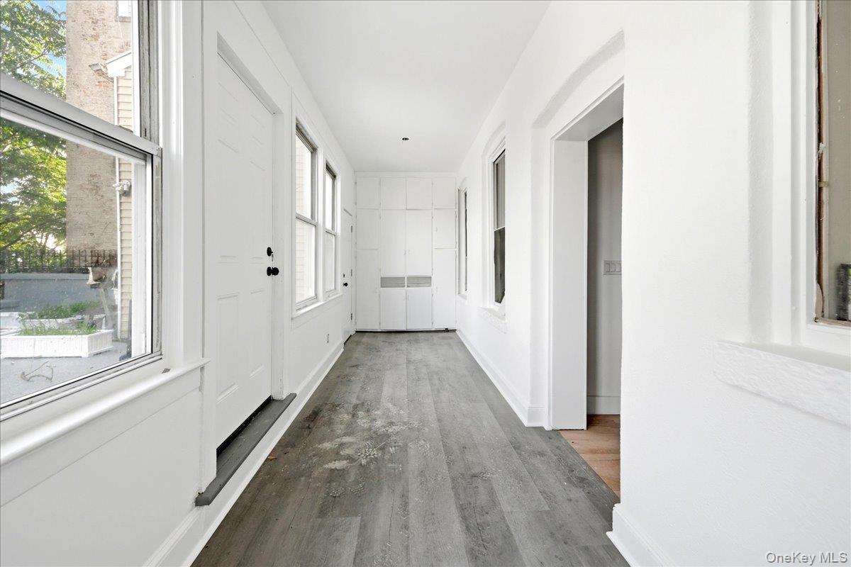 35 Lawrence Street, Unit 1 photo 4