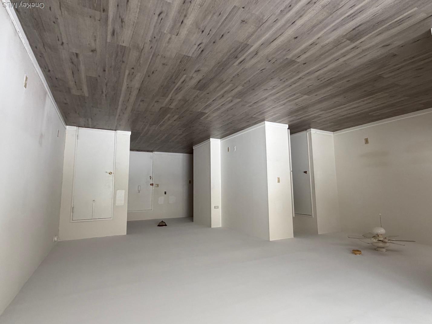 740 E Broadway, Unit 1-N photo 9