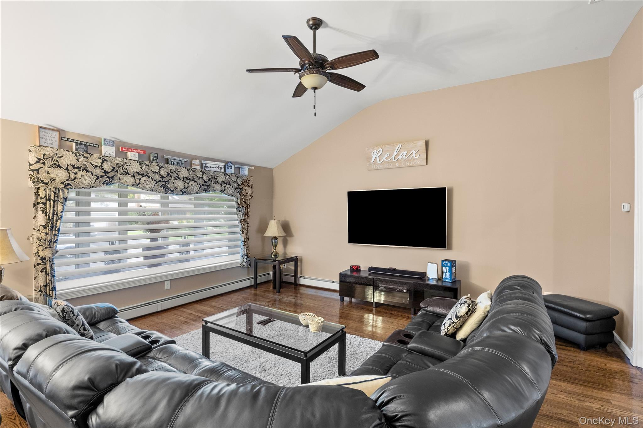 7 Monterey Drive – For Sale photo 17