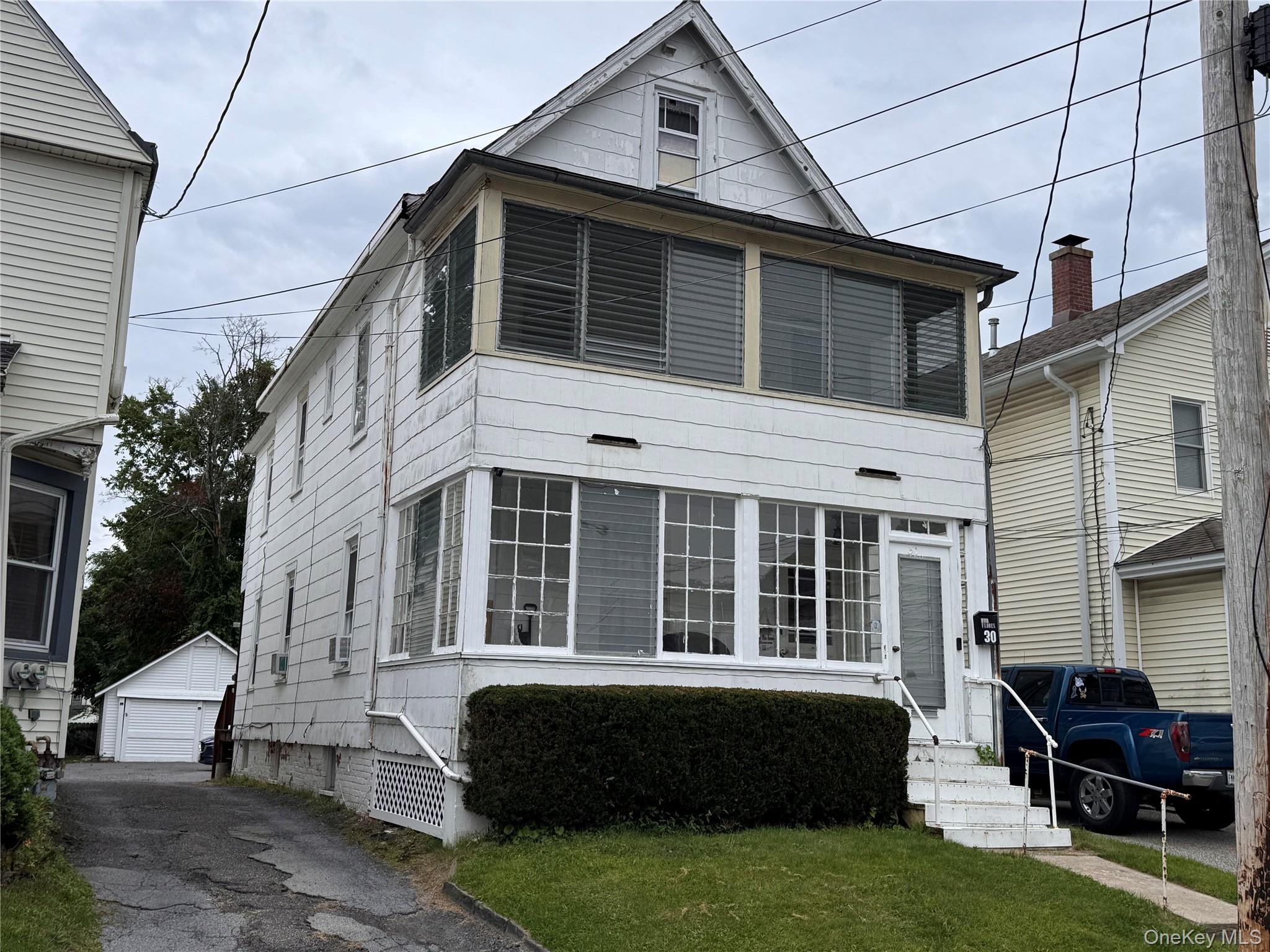 30 Crescent Place – For Sale