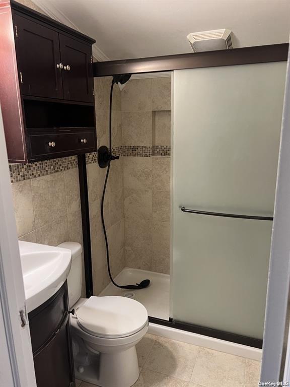 1227 Daffodil Lane – For Rent photo 5