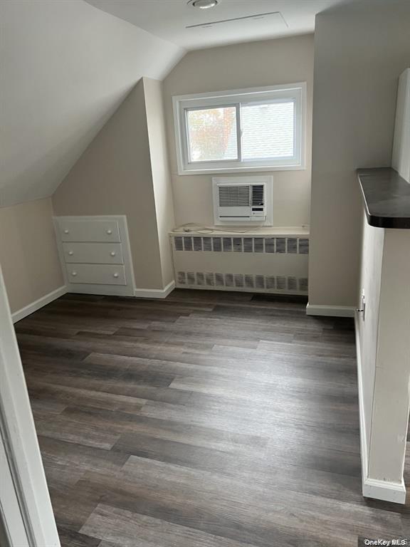 1227 Daffodil Lane – For Rent photo 6