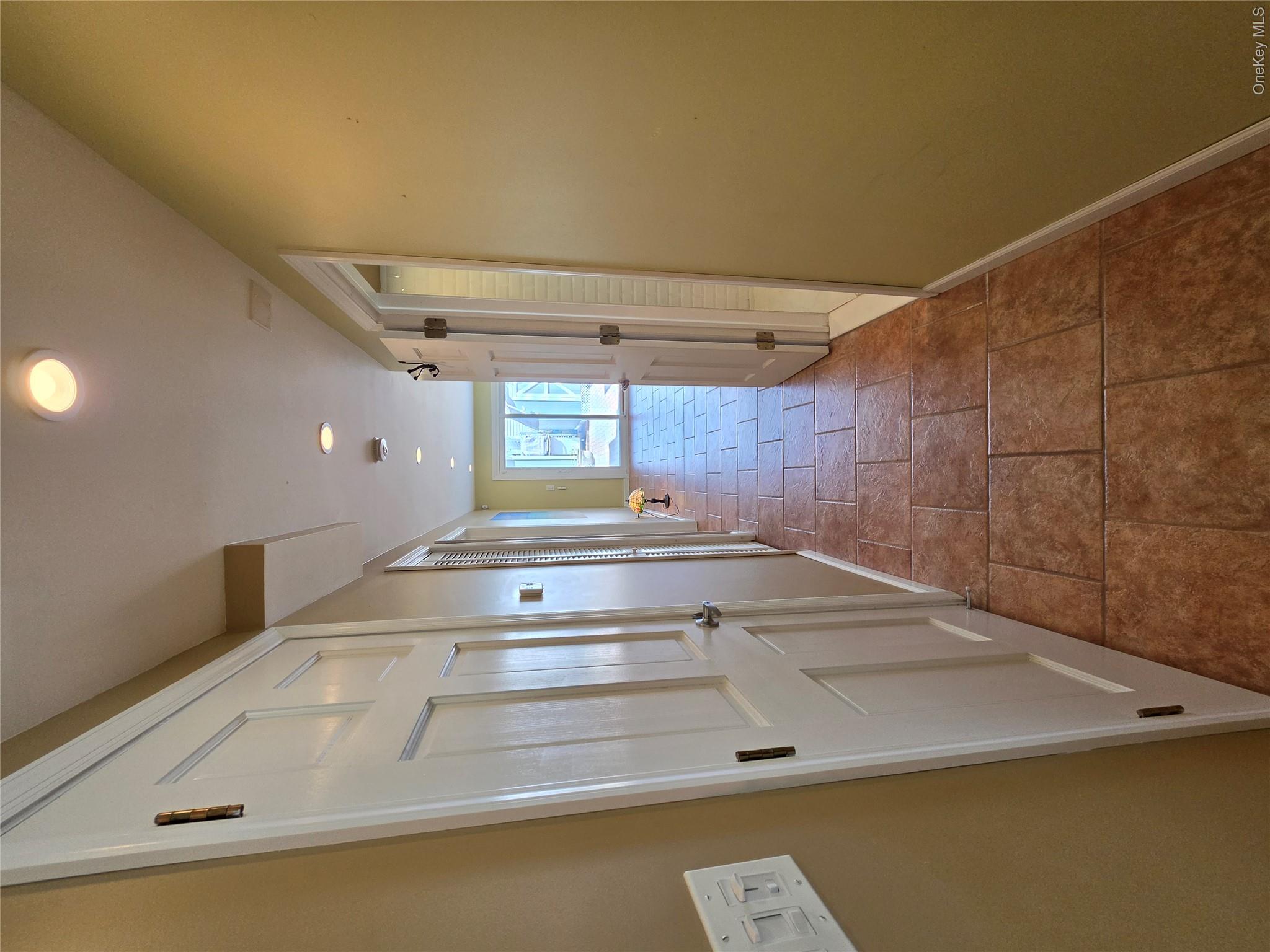 164-15 98th Street – For Sale photo 22