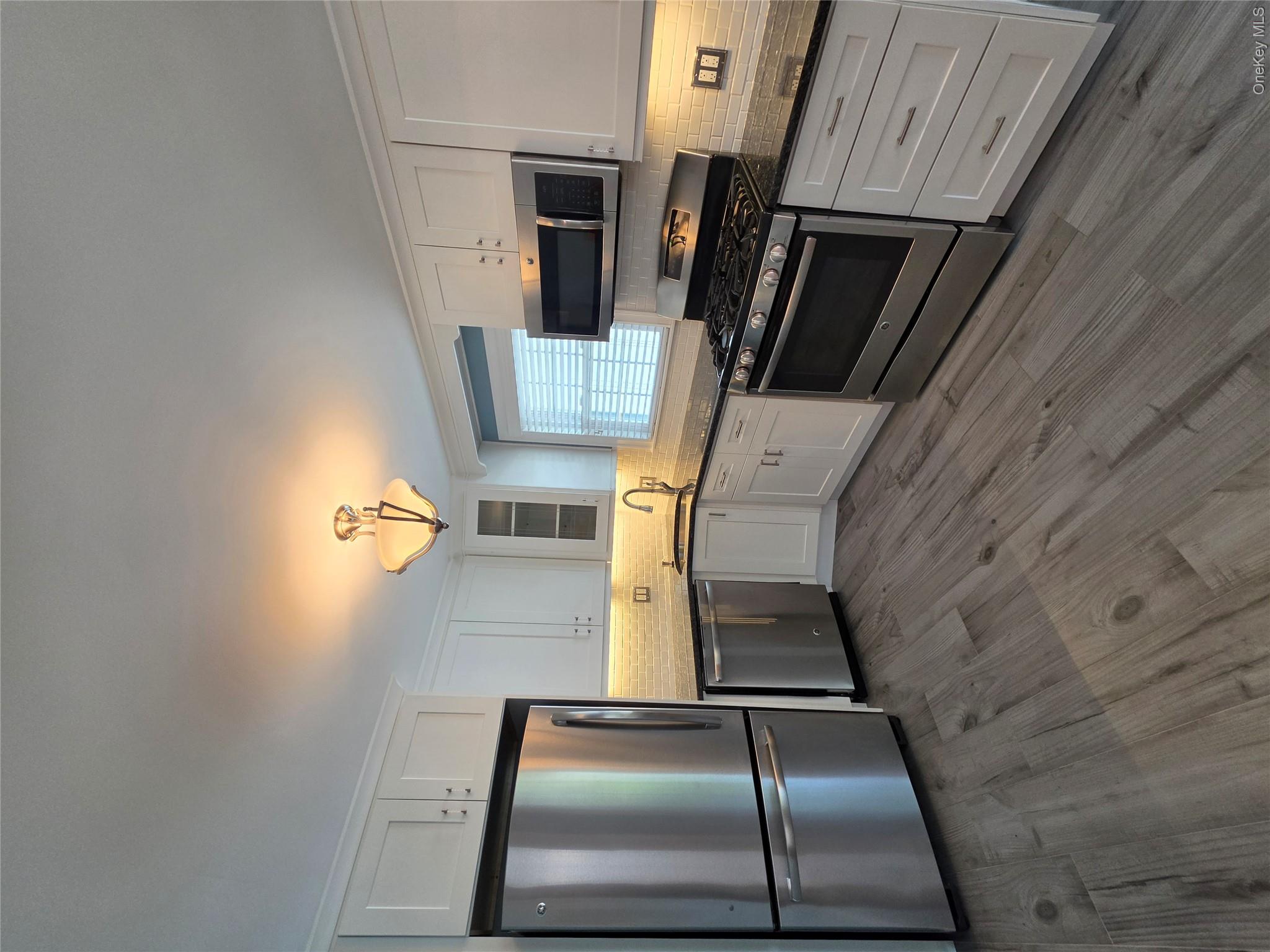 164-15 98th Street – For Sale photo 3