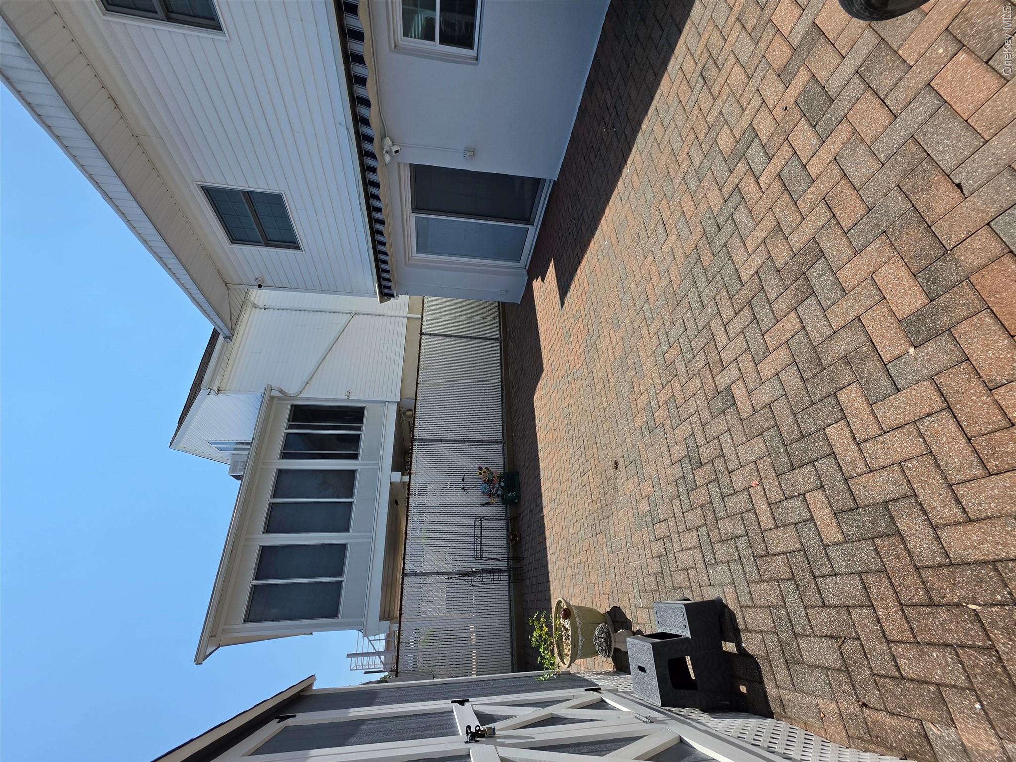 164-15 98th Street – For Sale photo 29