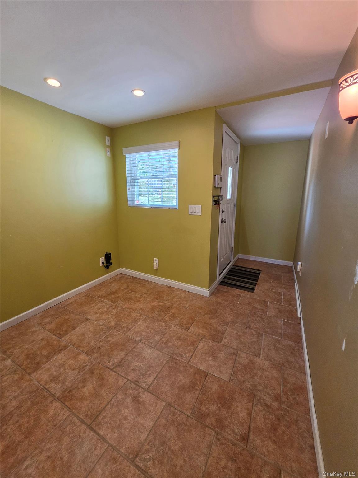164-15 98th Street – For Sale photo 16