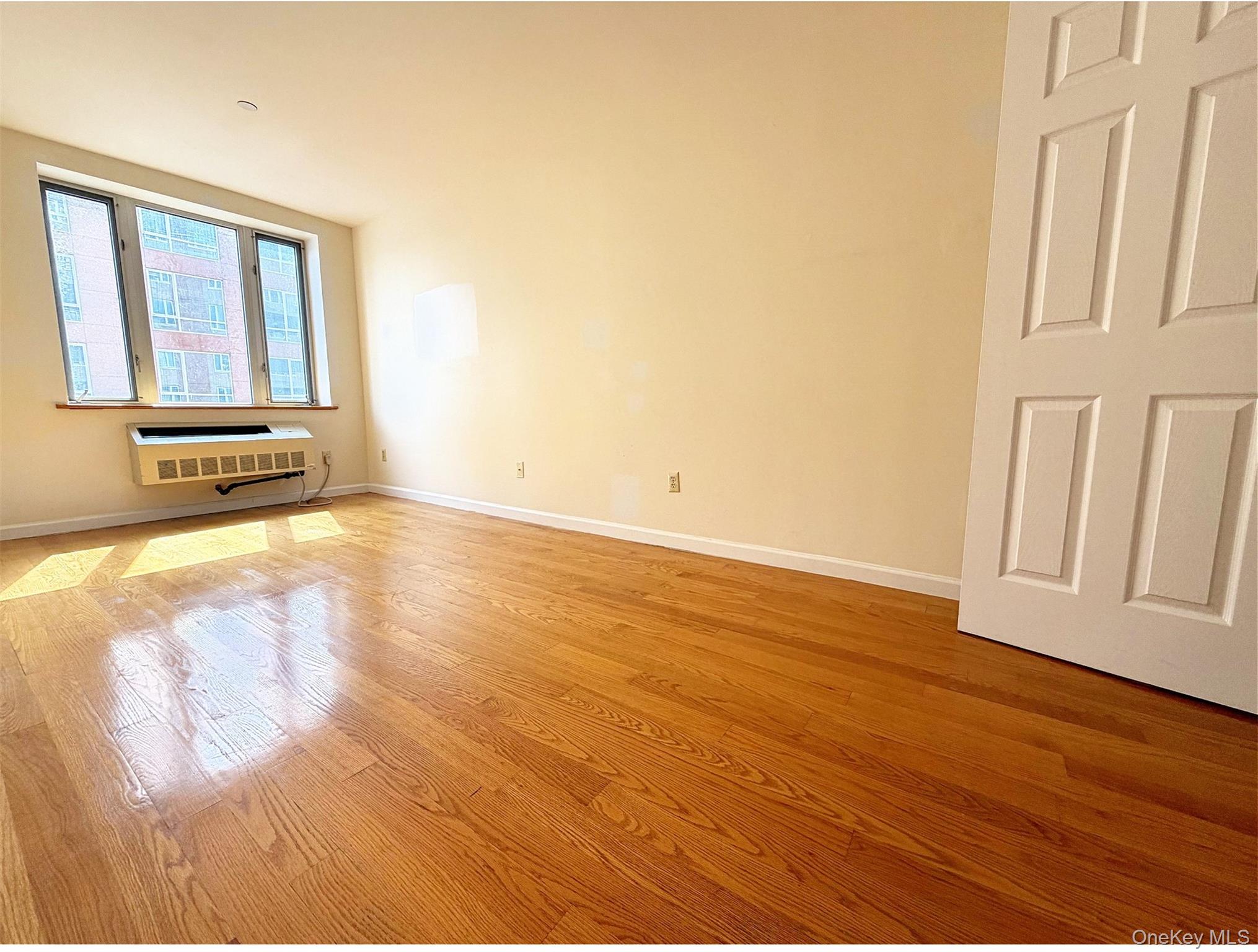 6314 Queens Boulevard, Unit 3E photo 6