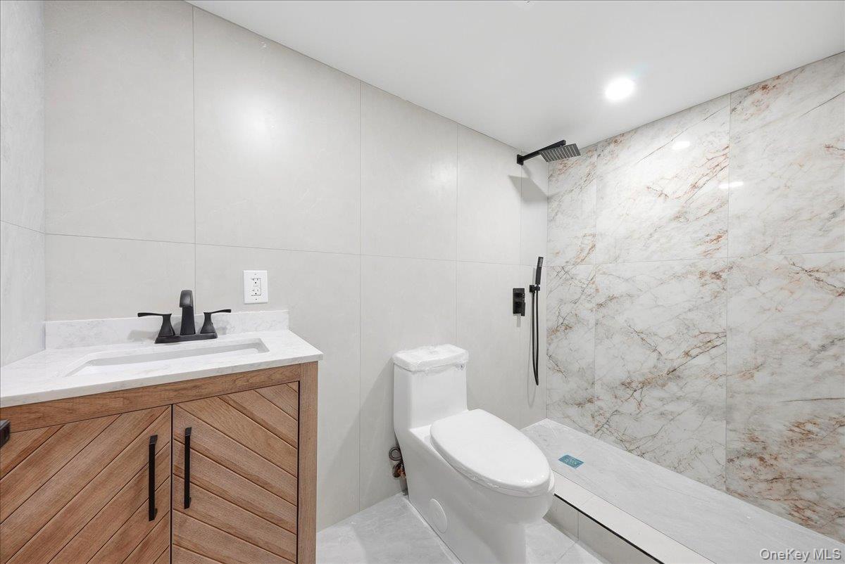 122 E 46th Street – For Sale photo 8