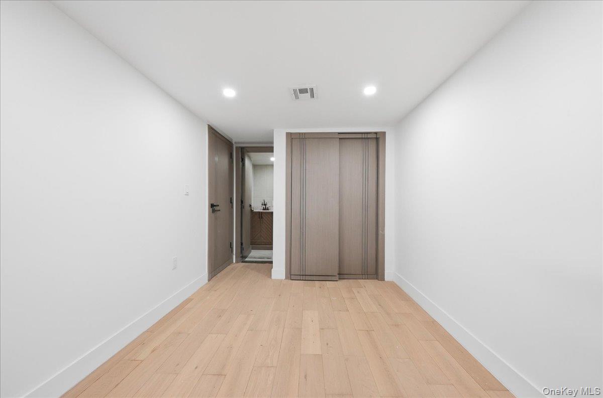 122 E 46th Street – For Sale photo 7