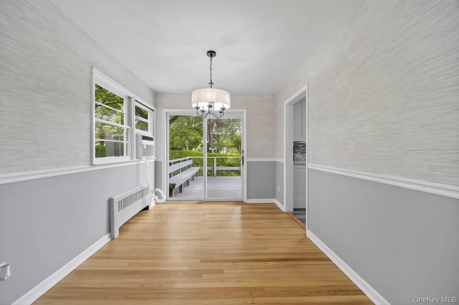 31 Old Farms Road – For Sale photo 12