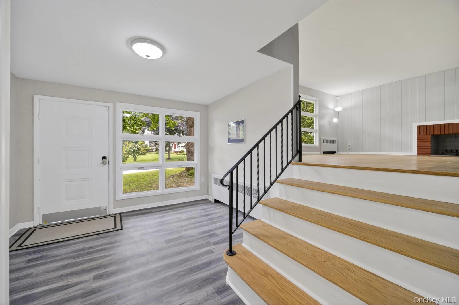 31 Old Farms Road – For Sale photo 4