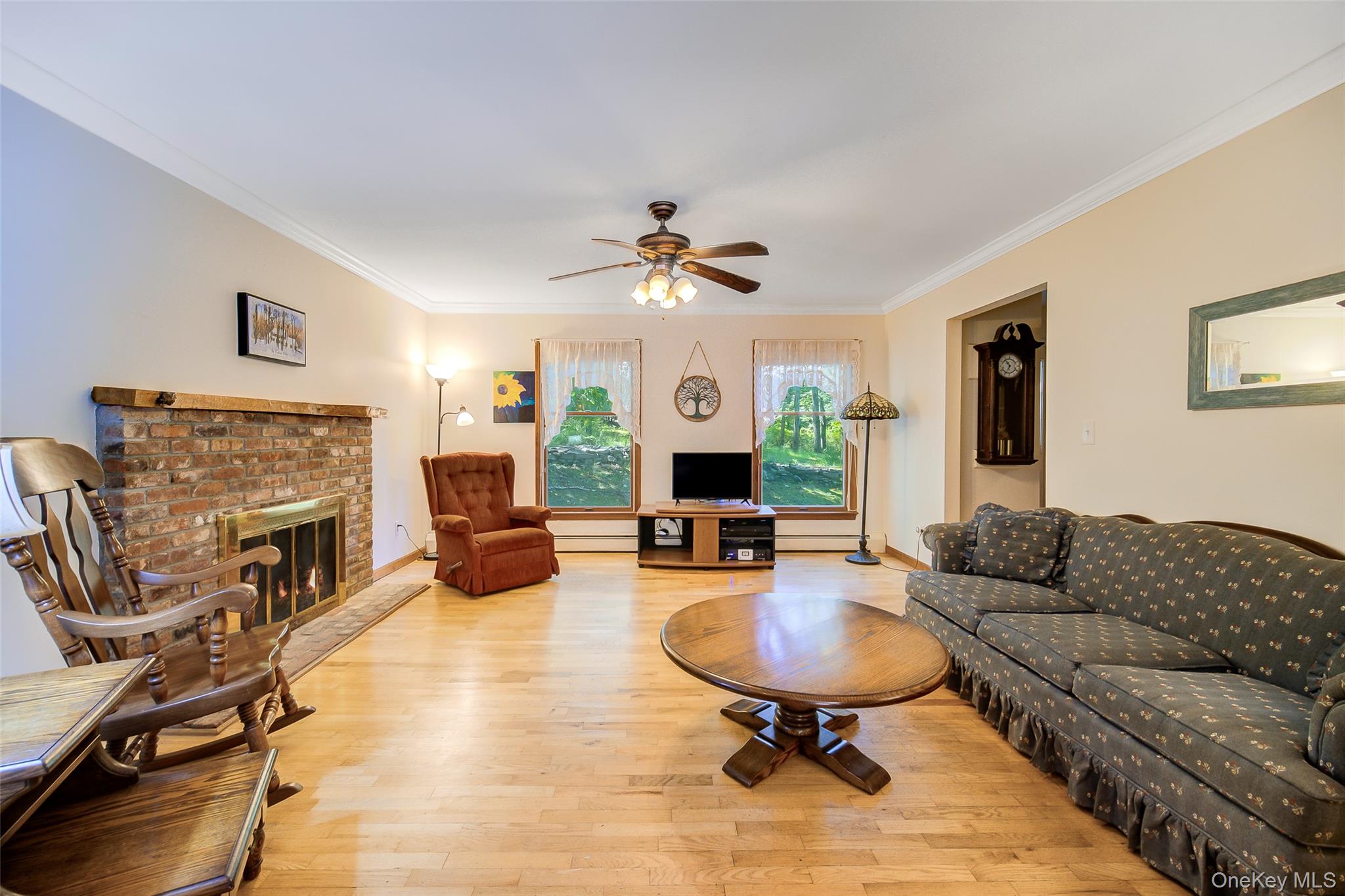 5 Red Fox Run – For Sale photo 6