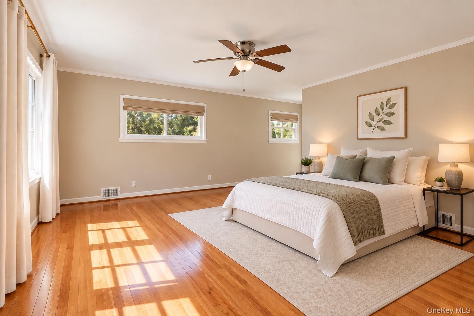 10 Eastland Avenue – For Sale photo 21