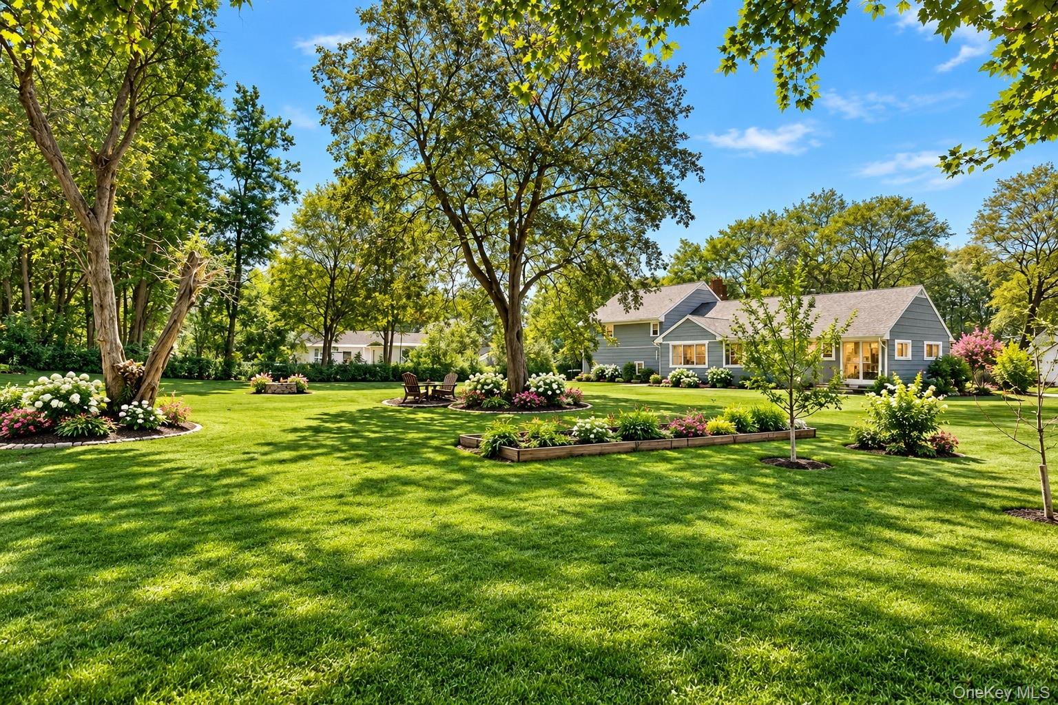 10 Eastland Avenue – For Sale photo 35