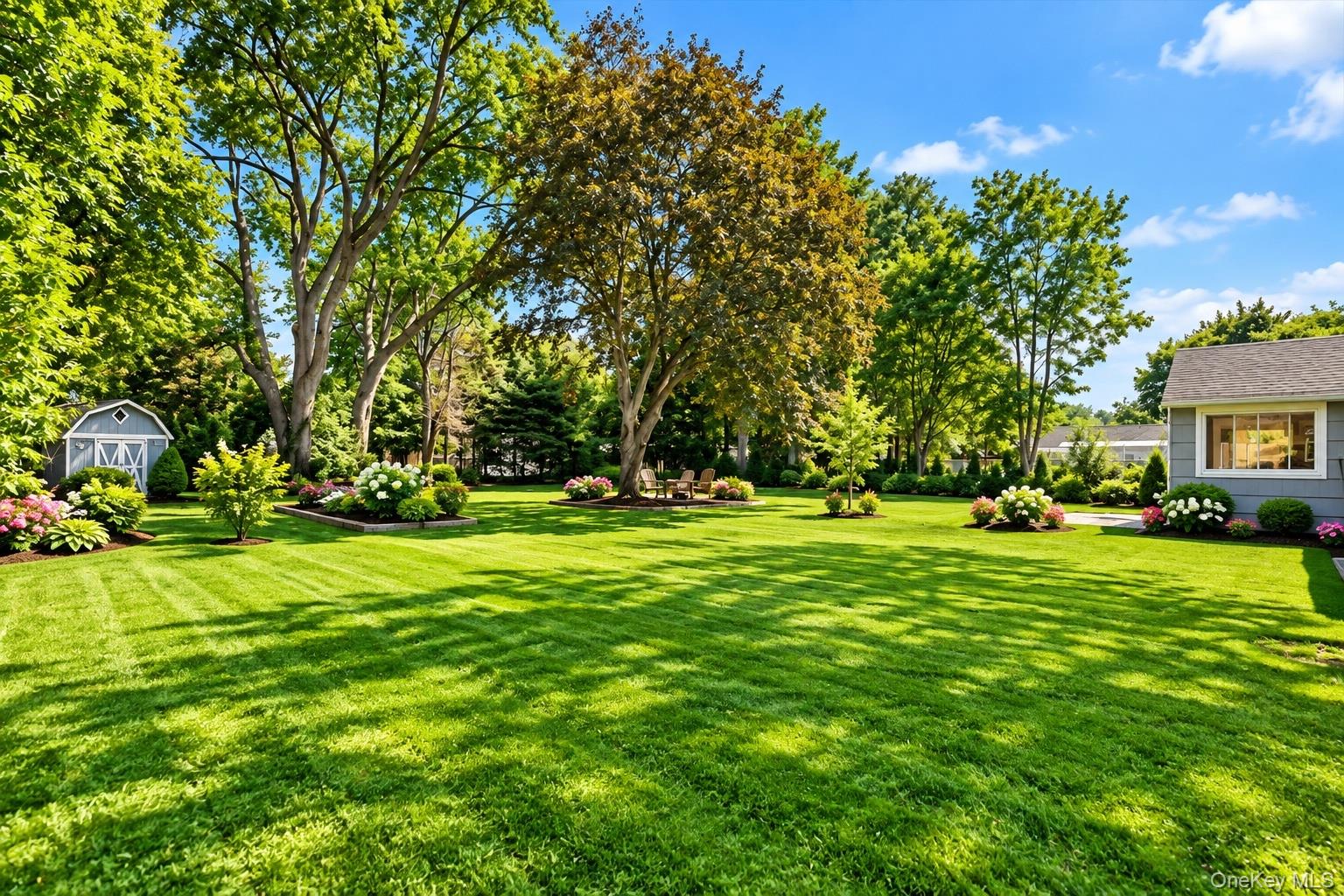 10 Eastland Avenue – For Sale photo 30