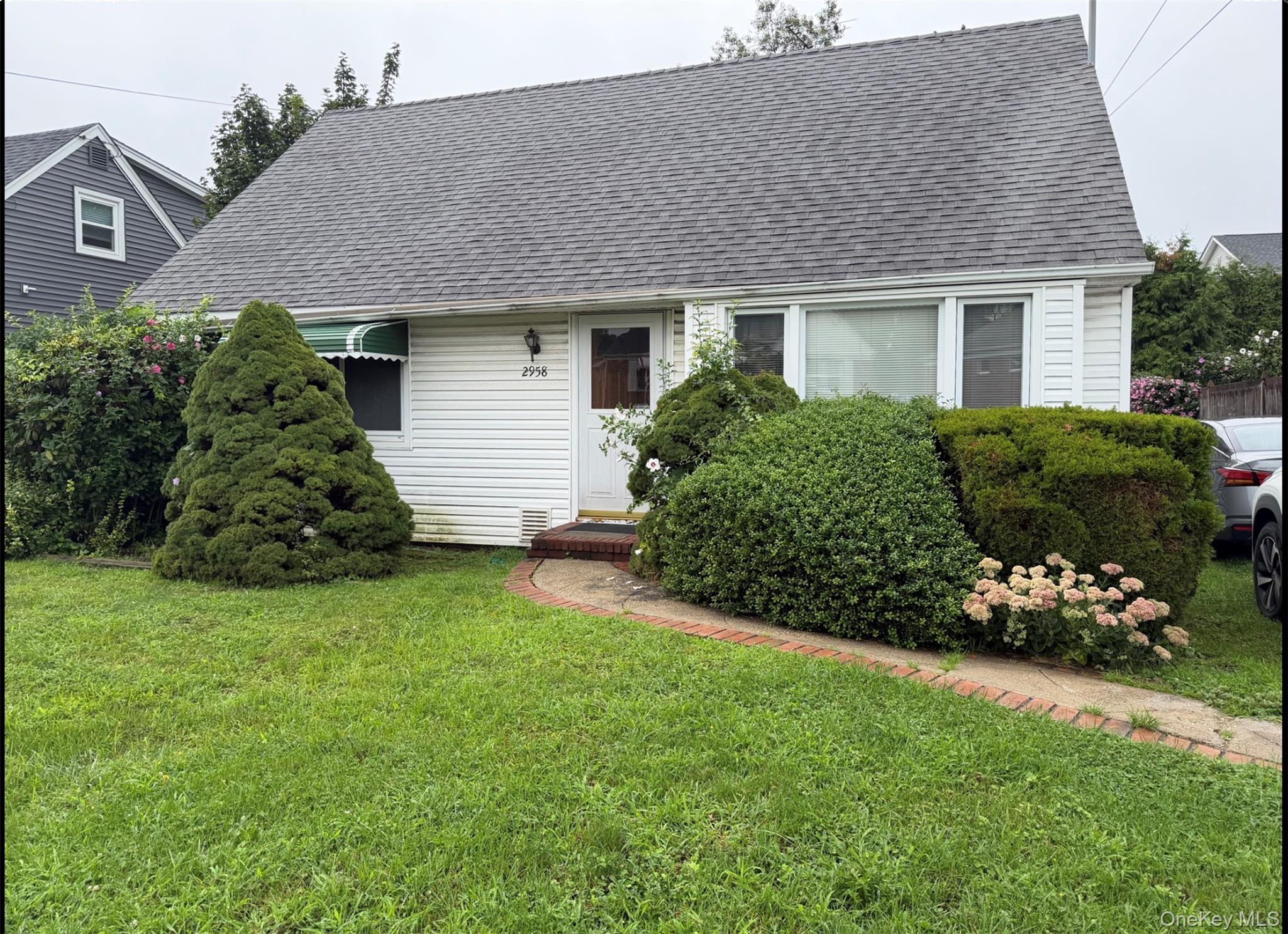 2958 Oceanside Road – For Sale