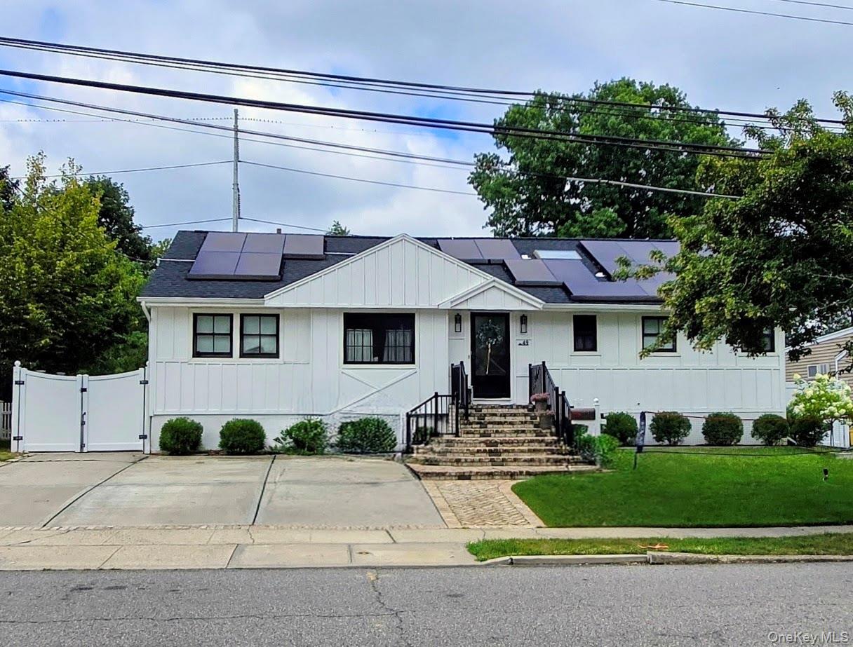 49 Miller Boulevard – For Rent