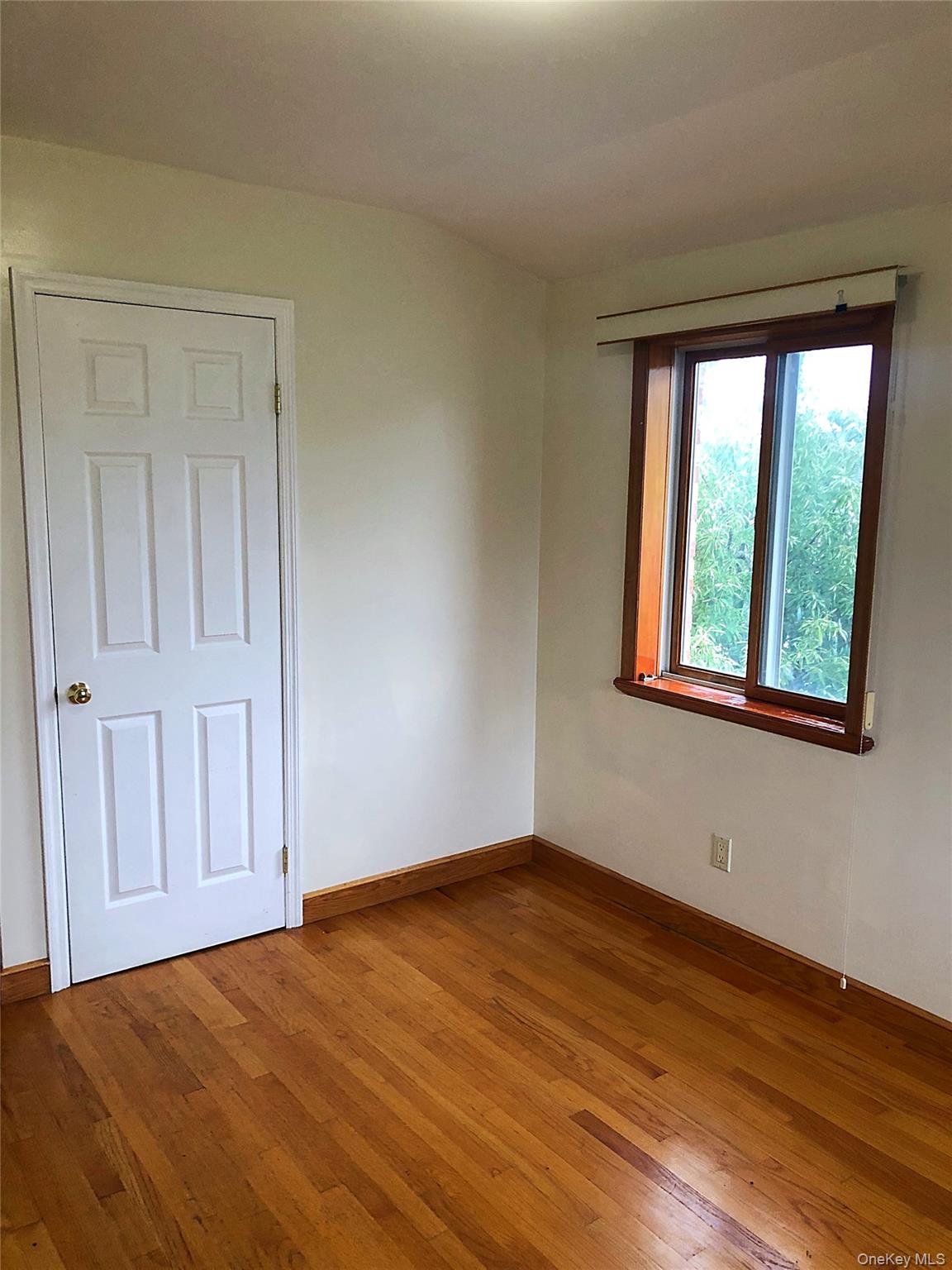 16446 77th Avenue – For Rent photo 13