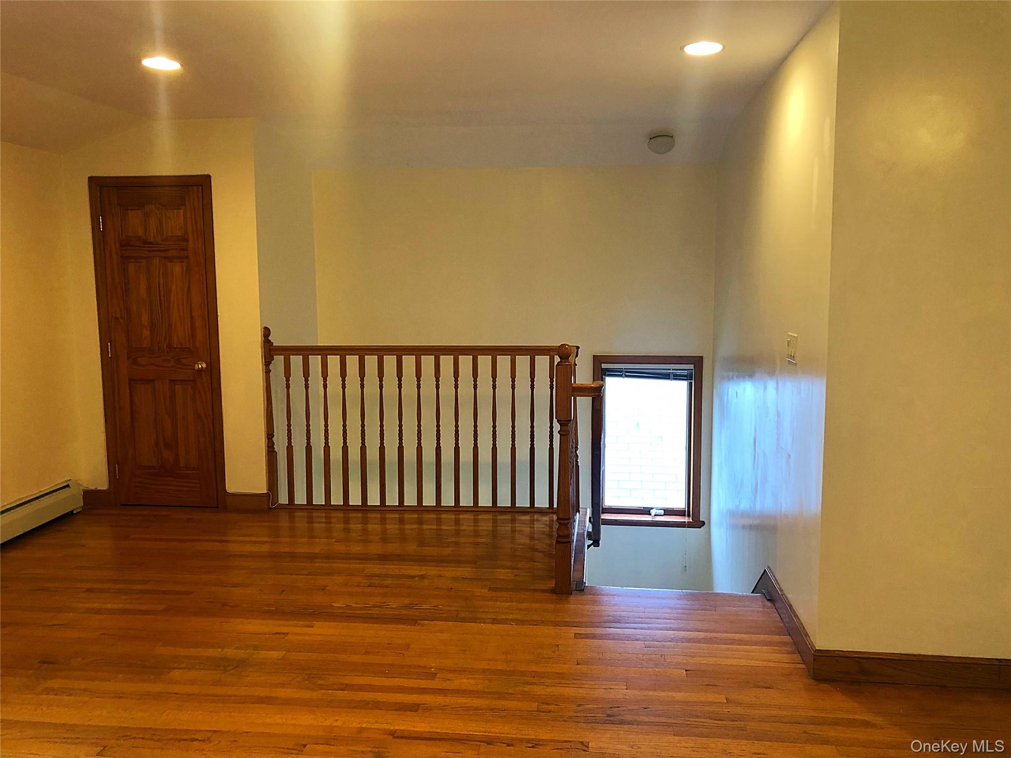 16446 77th Avenue – For Rent photo 4