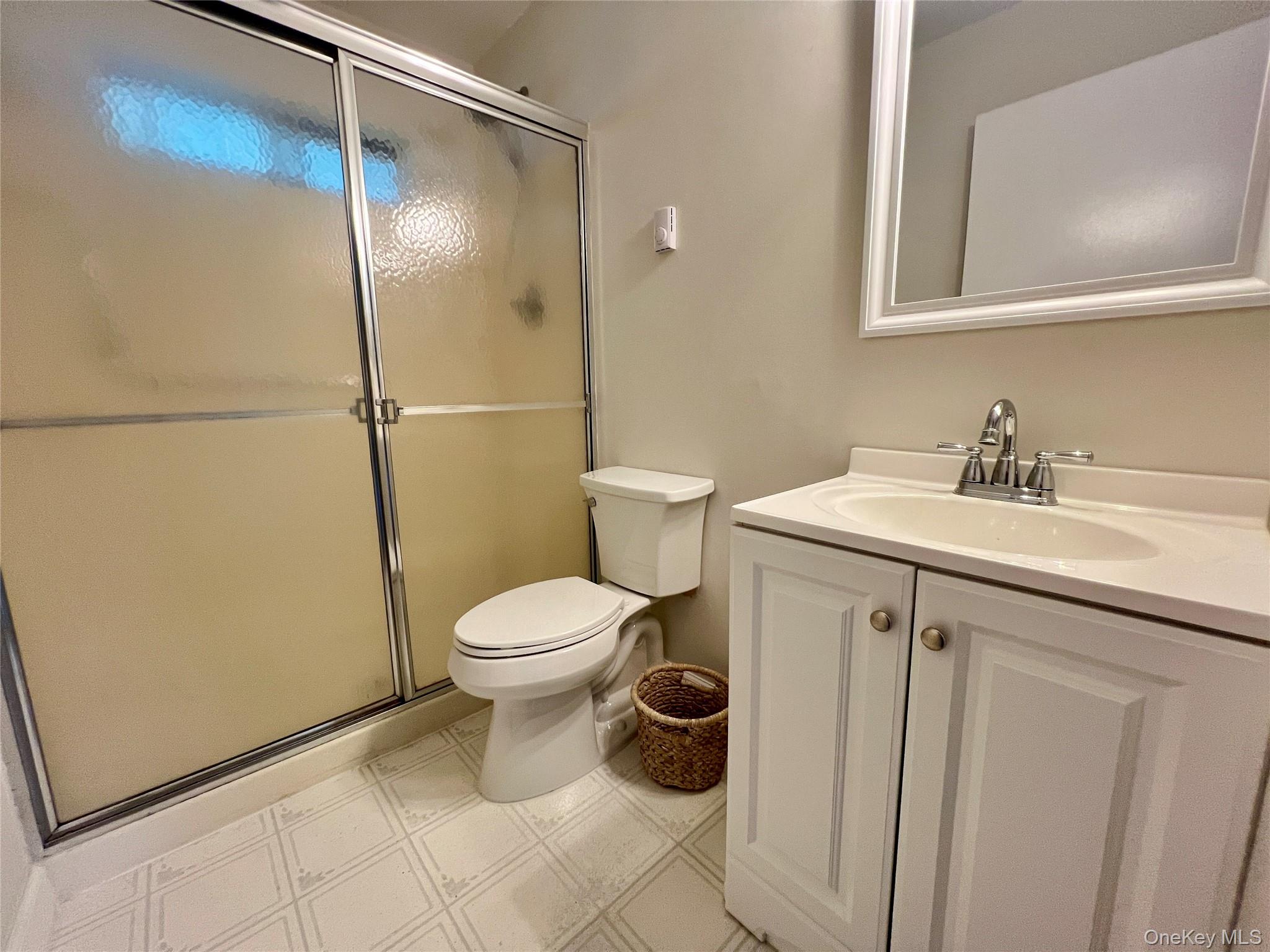 474 Darwen Drive, Unit A photo 11