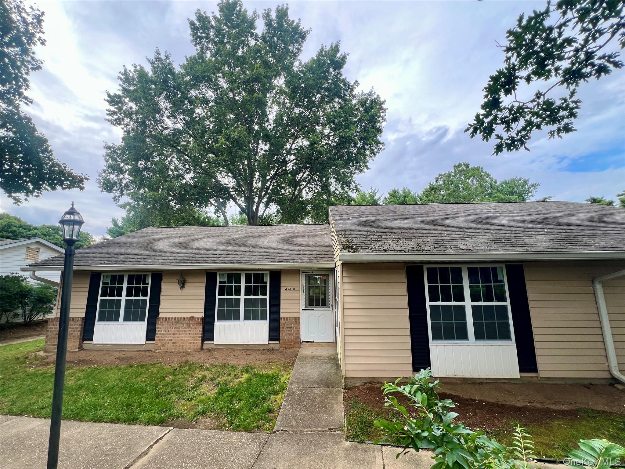 474 Darwen Drive, Unit A