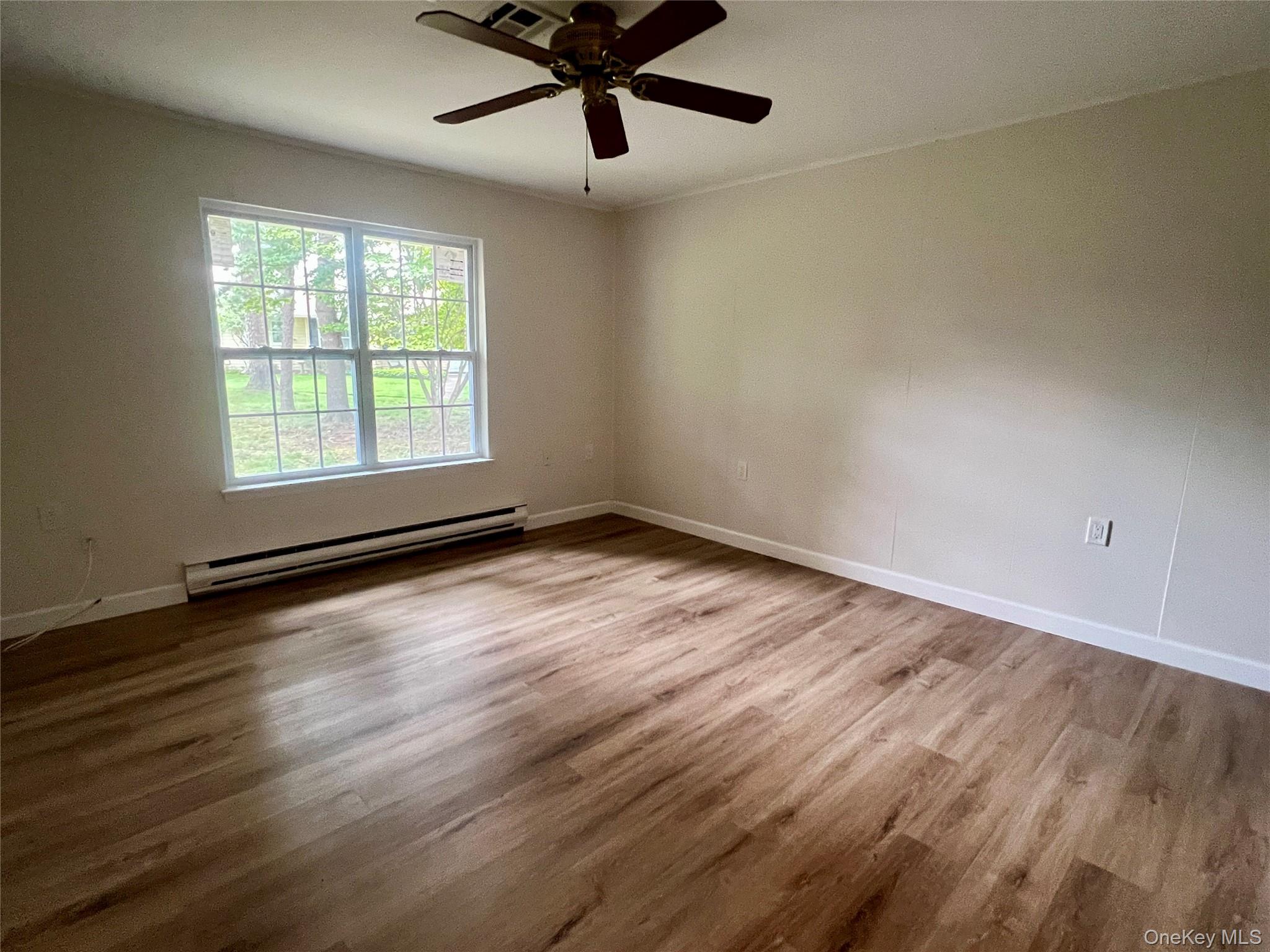 474 Darwen Drive, Unit A photo 9
