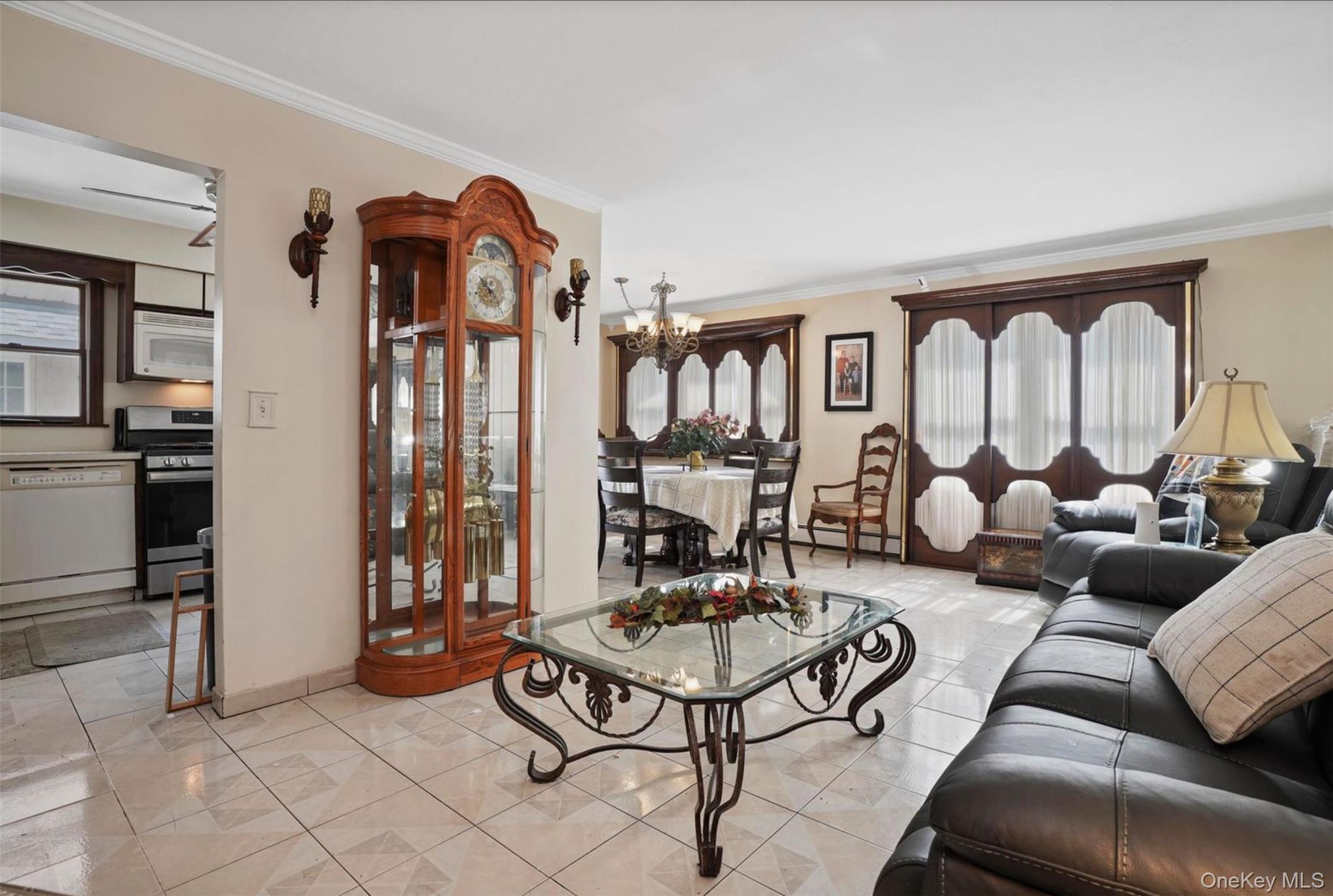 88-58 Aubrey Avenue – For Sale photo 13