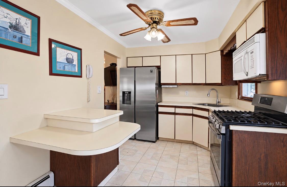 88-58 Aubrey Avenue – For Sale photo 27