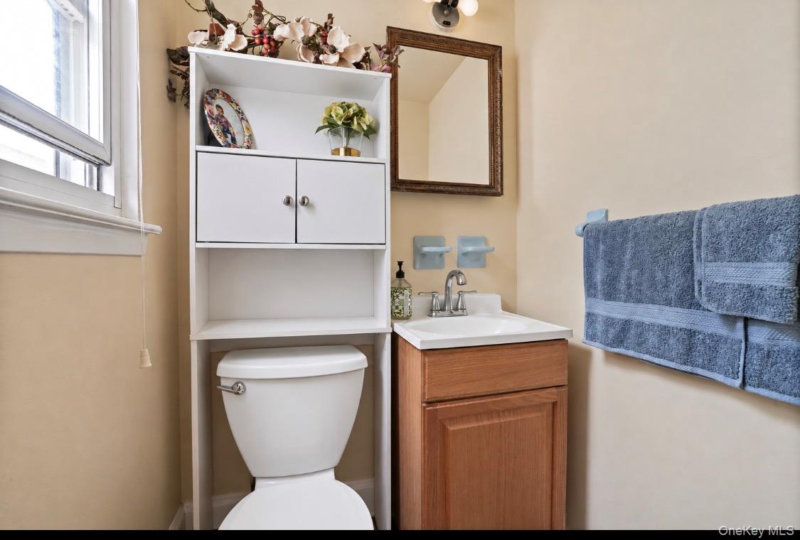 88-58 Aubrey Avenue – For Sale photo 24