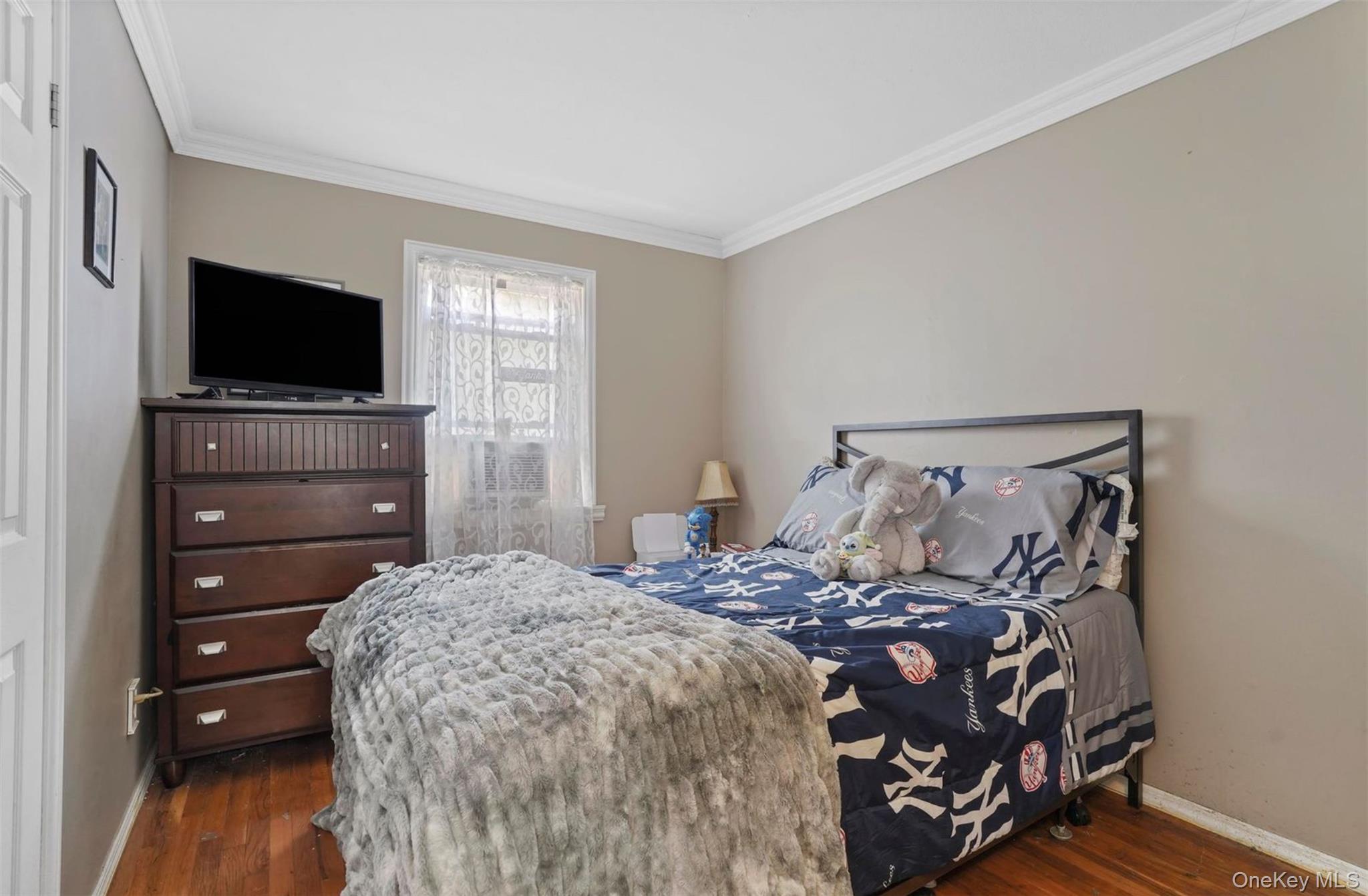 88-58 Aubrey Avenue – For Sale photo 18