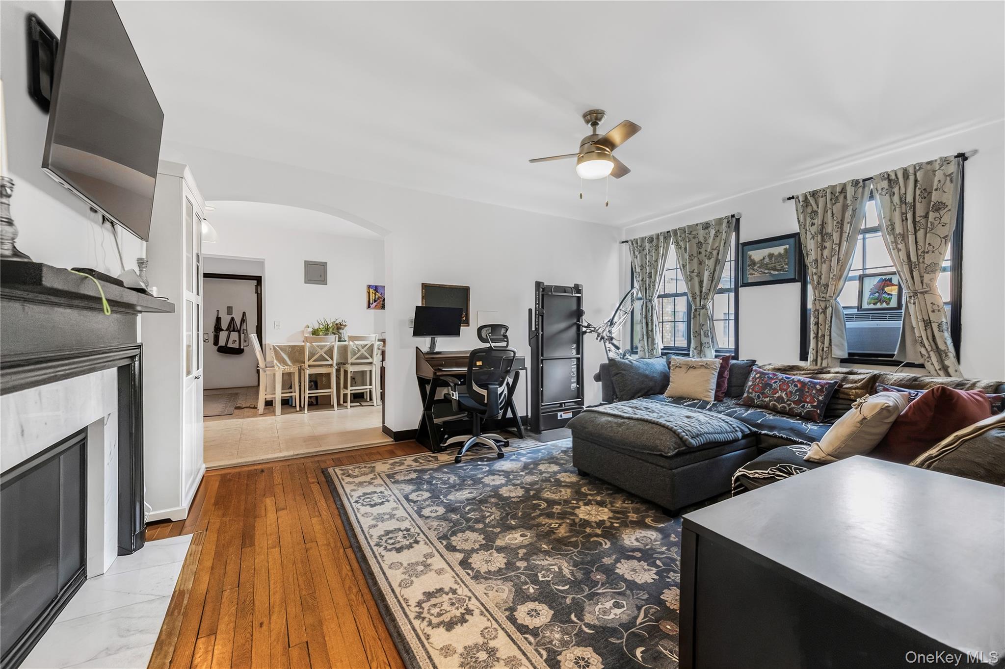 808 Bronx River Road, Unit 6C photo 4