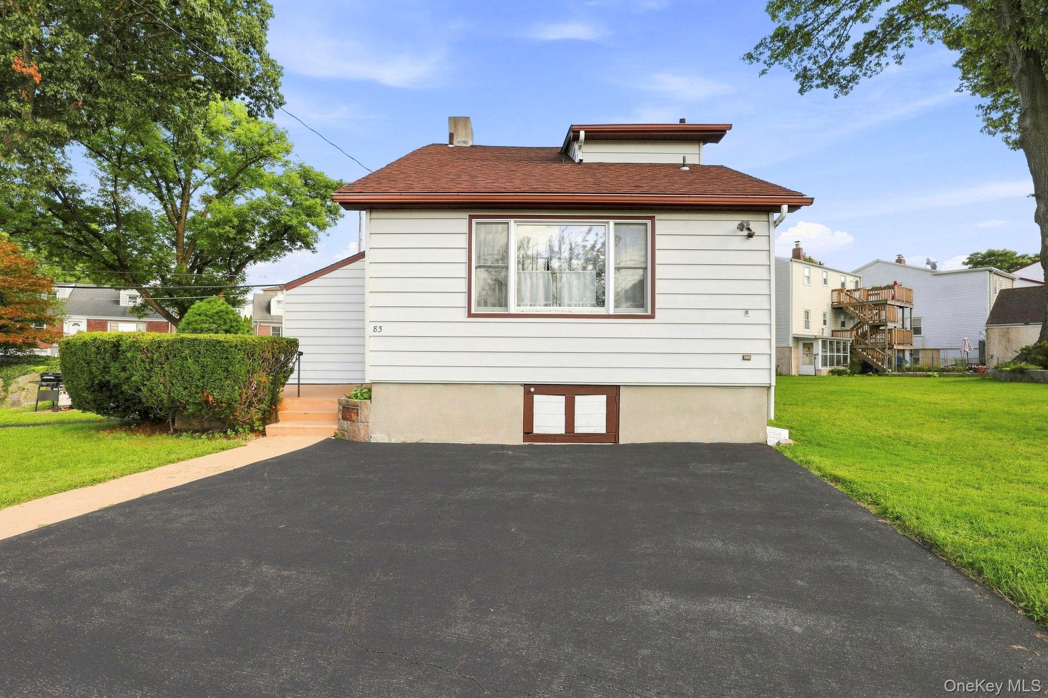 83 Brewster Avenue – For Sale photo 7
