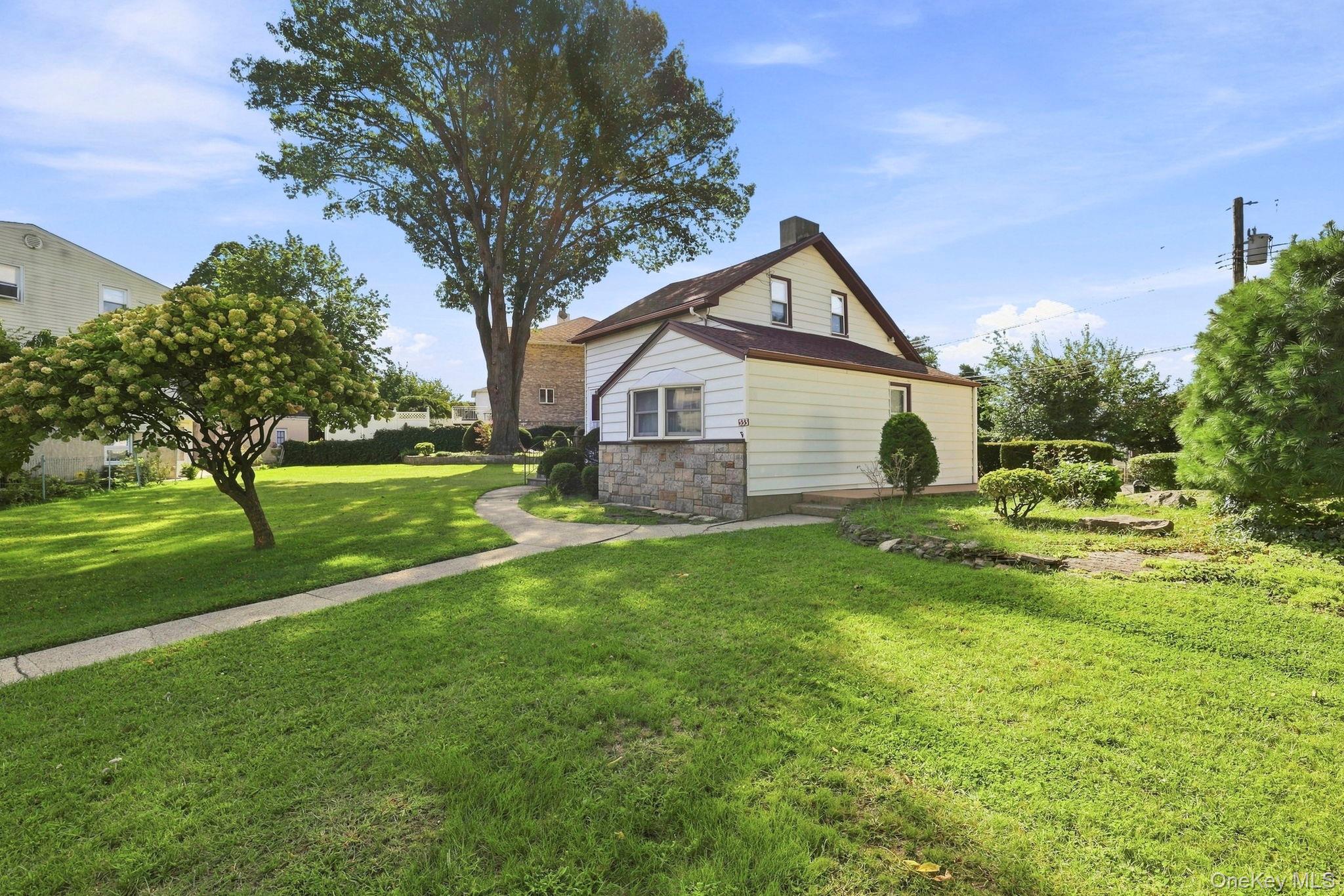 83 Brewster Avenue – For Sale photo 9