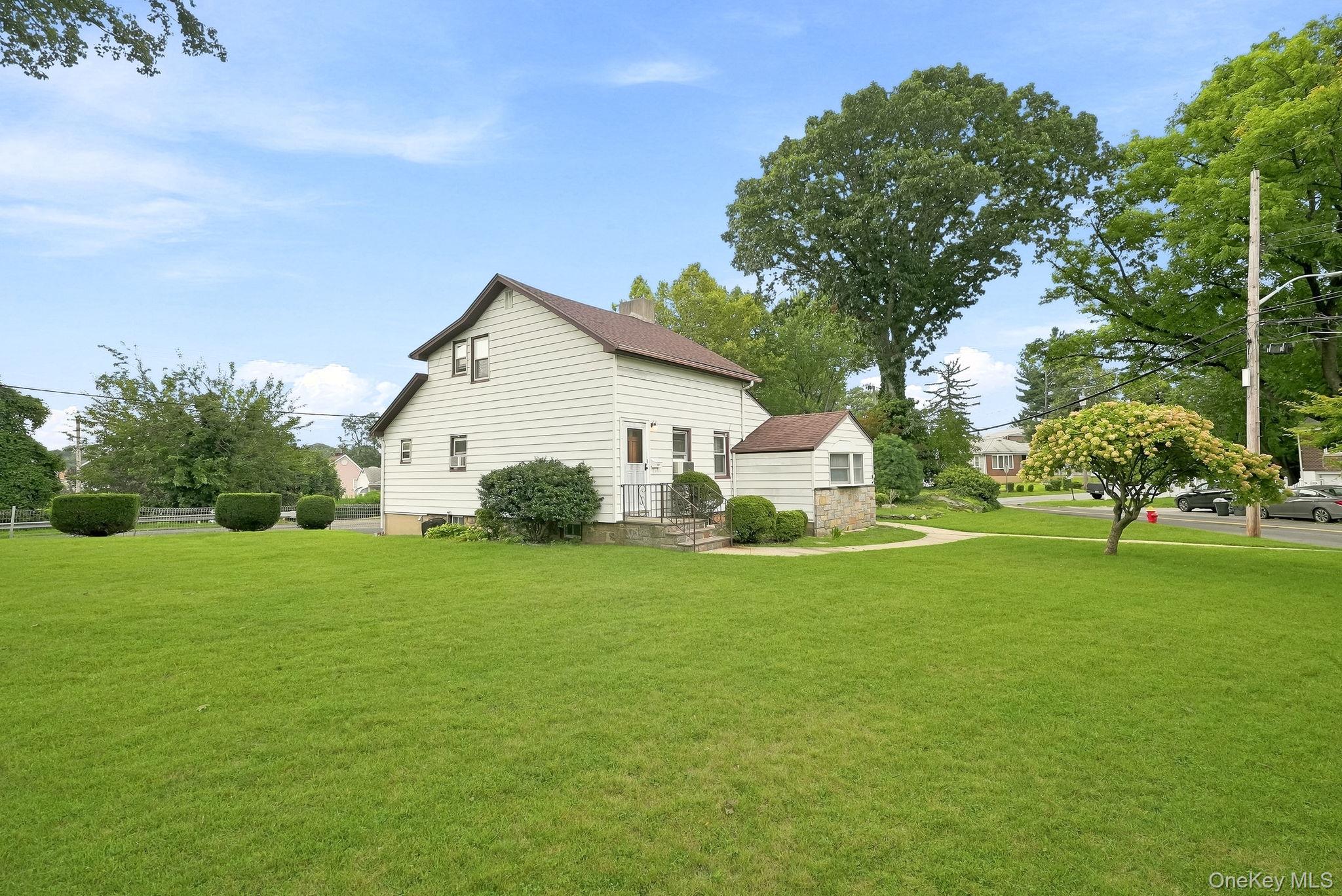 83 Brewster Avenue – For Sale photo 42