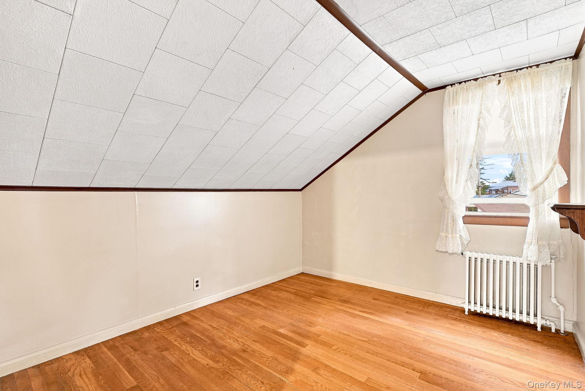 83 Brewster Avenue – For Sale photo 28