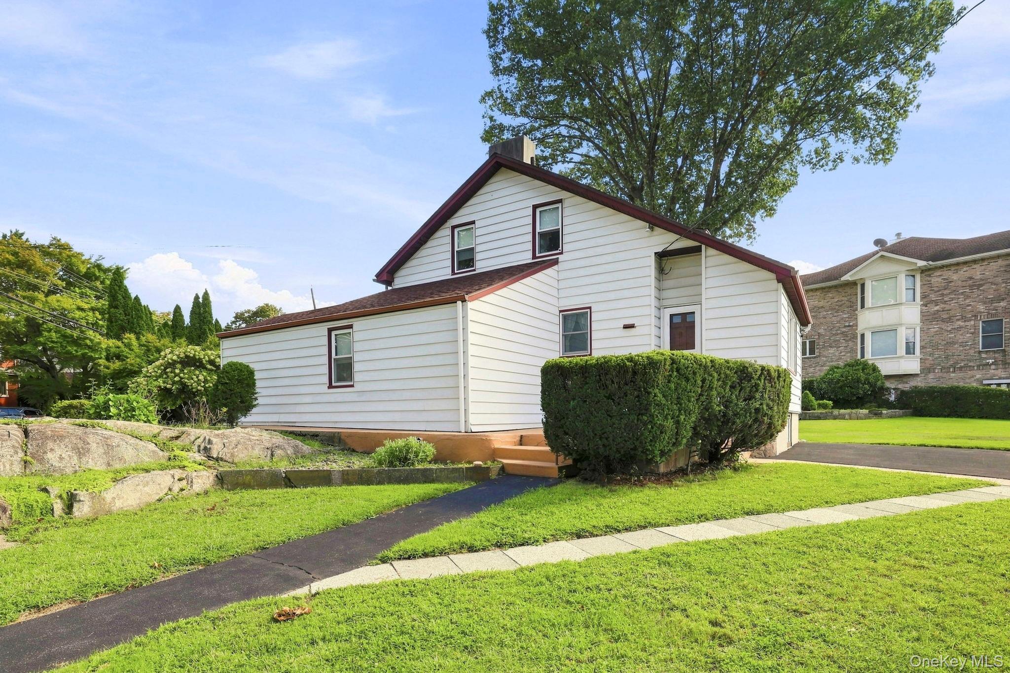 83 Brewster Avenue – For Sale photo 8