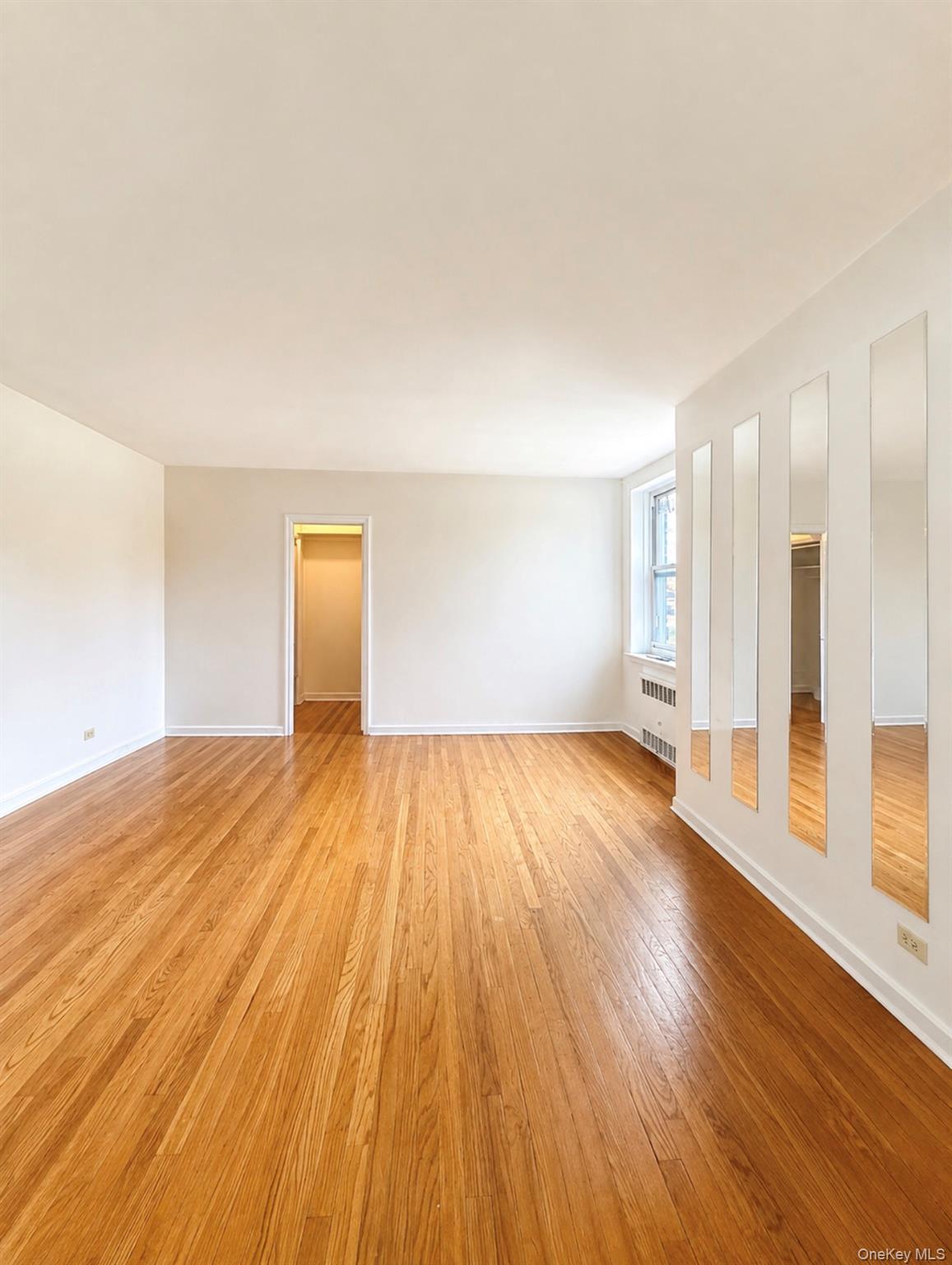14445 Sanford Avenue, Unit 6 photo 4