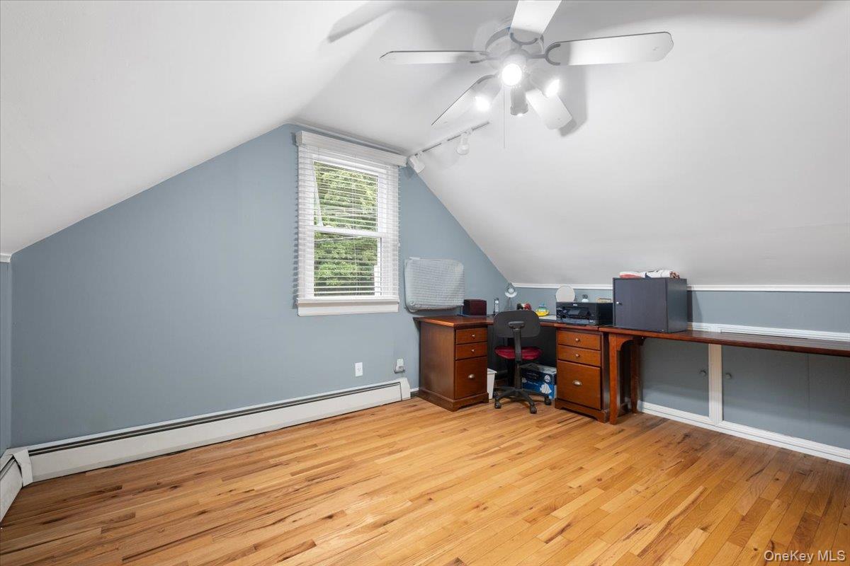 4 Briary Road – For Sale photo 16