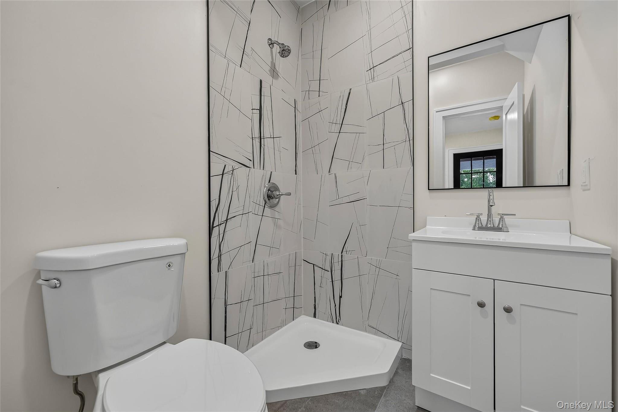 16 Maple Avenue – For Rent photo 12
