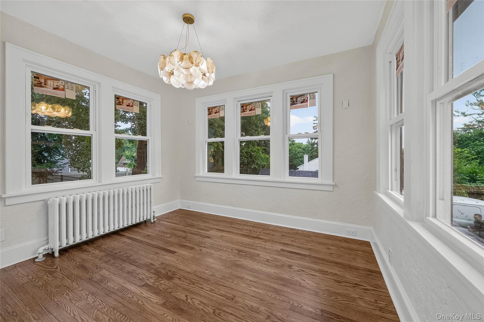 16 Maple Avenue – For Rent photo 10