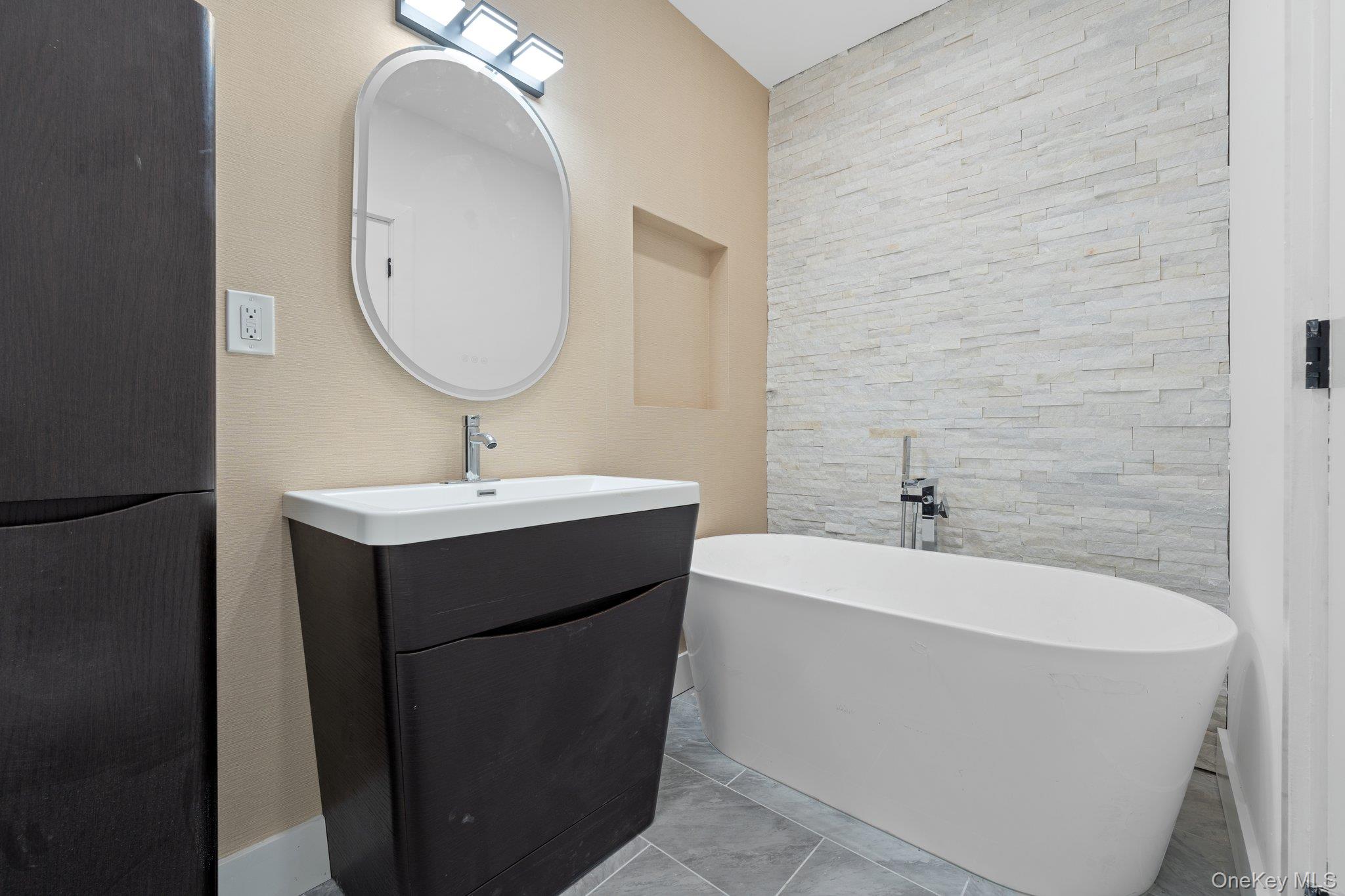 614 Madison Street – For Sale photo 9
