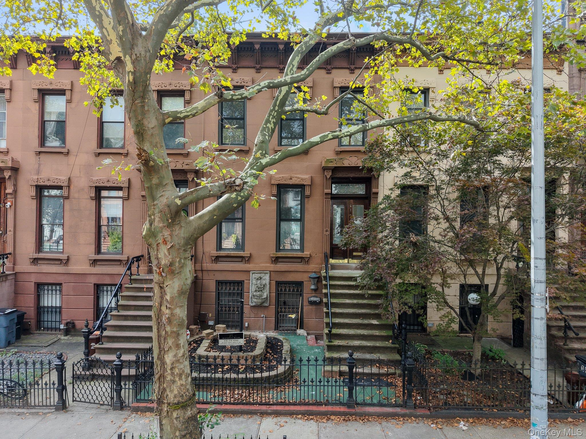 614 Madison Street – For Sale