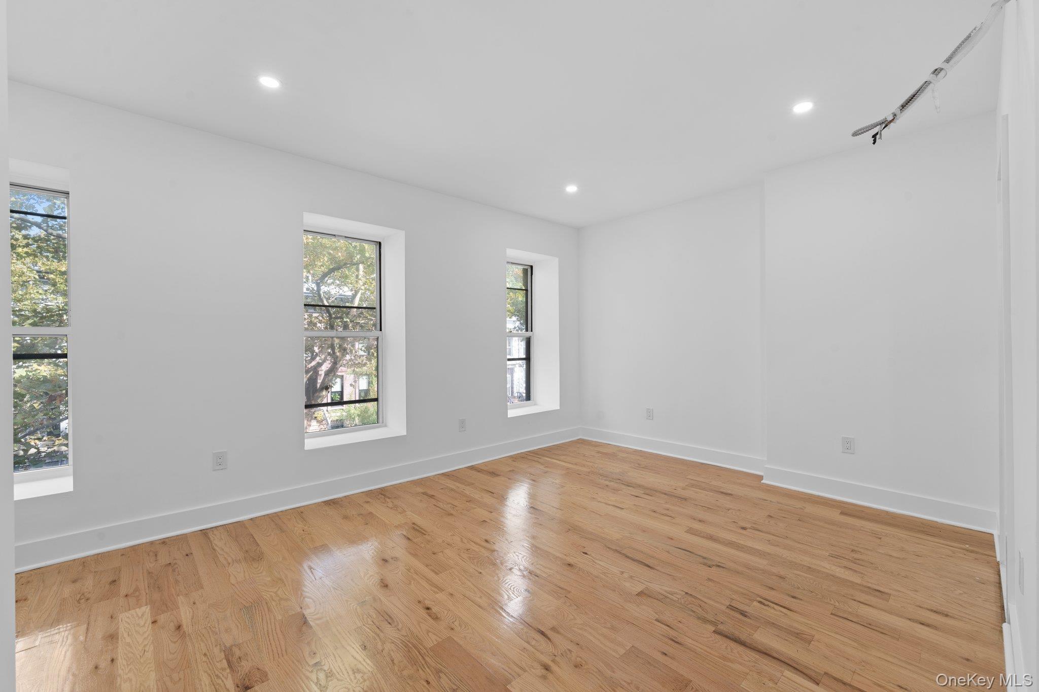 614 Madison Street – For Sale photo 11