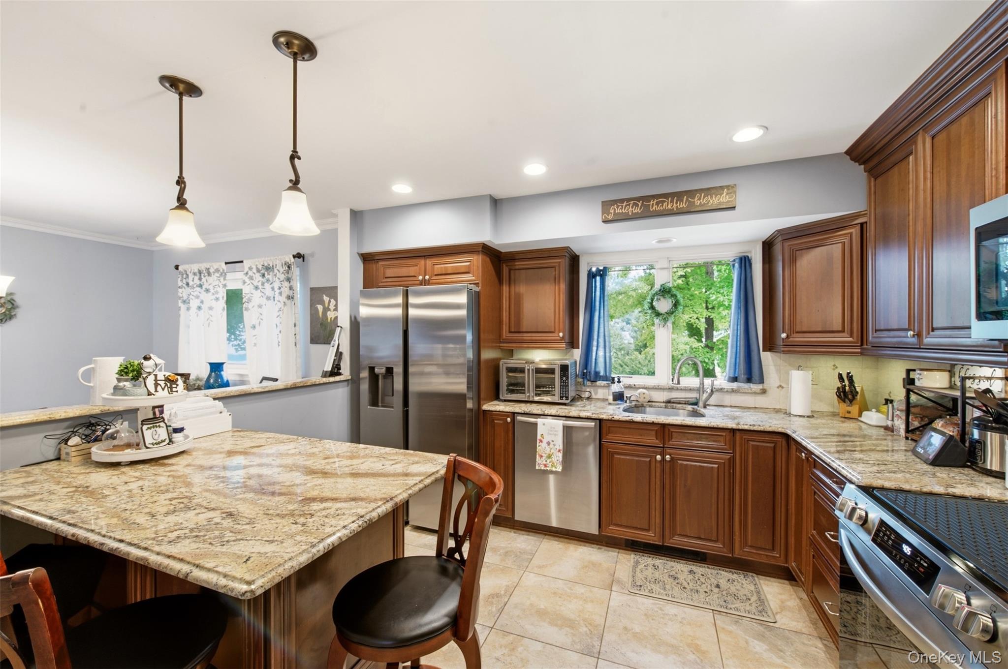 17 Jerome Street – For Rent photo 8